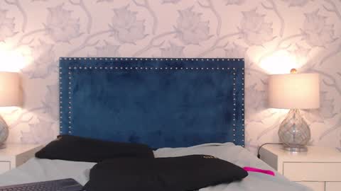  1 online show from 01.10.25