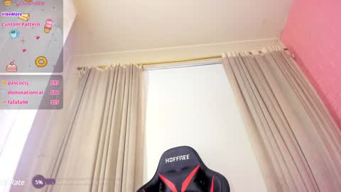 Snapshot of aleja_hill chatting on 12.11.24 Aleja Hill online show from 12.11.24