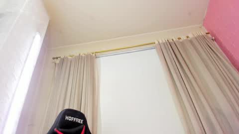 Snapshot of aleja_hill chatting on 12.18.24 Aleja Hill online show from 12.18.24