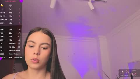 Alejandra online show from 04.27.26