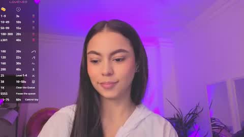 Alejandra online show from 07.06.26