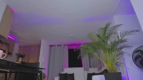 A L E J A N D R A online show from 03.05.25