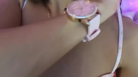 Alejandhra online show from 11.29.25