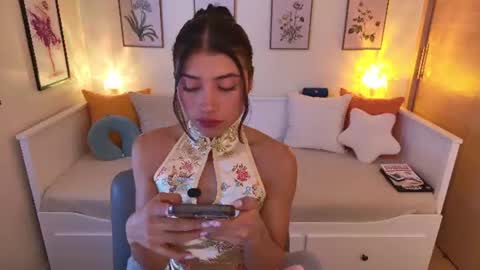 Alejandhra online show from 07.11.26