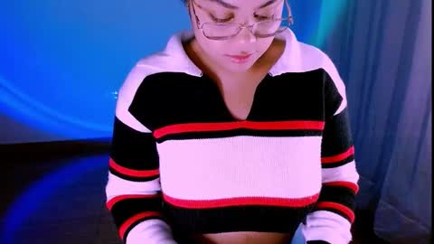 Snapshot of alejandra_conde chatting on 10.09.25 Alejandra online show from 10.09.25