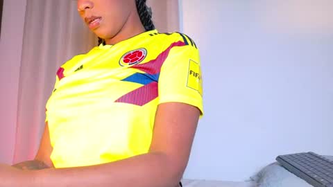 alejandra_dunn1 online show from 06.20.26