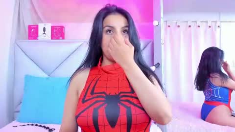 alejandra_lee19 online show from 06.05.26