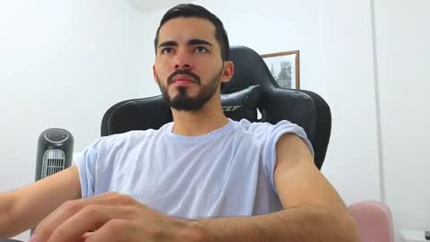 alejandroo_7 online show from 12.30.24