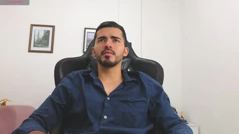 alejandroo_7 online show from 10.04.25