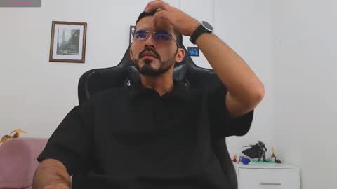 alejandroo_7 online show from 10.11.25