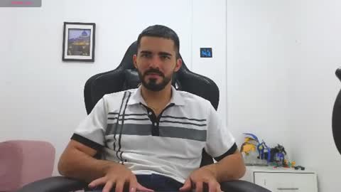 alejandroo_7 online show from 06.11.26