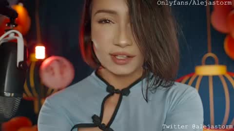 Snapshot of alejastorm chatting on 02.09.25 Alejandra online show from 02.09.25
