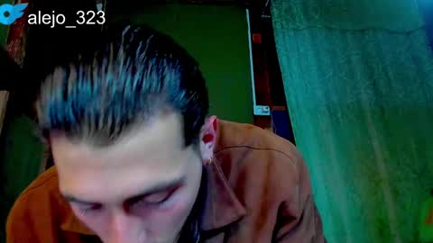 alejo_323__ online show from 05.05.26