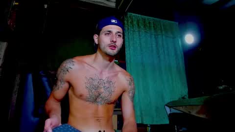 alejo_323__ online show from 06.17.26