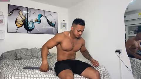 Snapshot of alejo_gero1712 chatting on 11.09.25 Alejo online show from 11.09.25