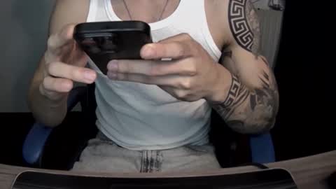 Snapshot of alejoduarte16 chatting on 02.08.26 alejoduarte16 online show from 02.08.26