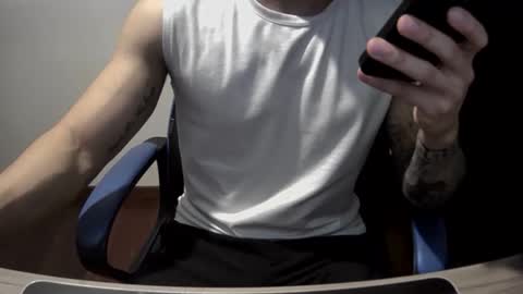 Snapshot of alejoduarte16 chatting on 03.05.26 alejoduarte16 online show from 03.05.26