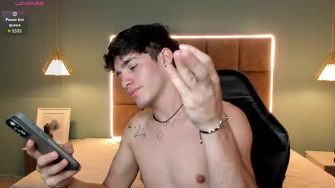 ALejoo Saenz online show from 05.09.26