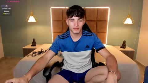 ALejoo Saenz online show from 05.16.26