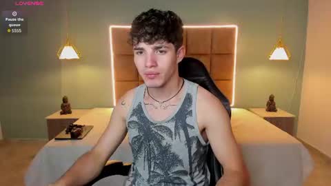 ALejoo Saenz online show from 06.14.26