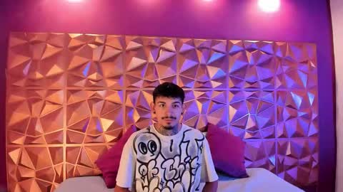 aleking13 online show from 10.18.25