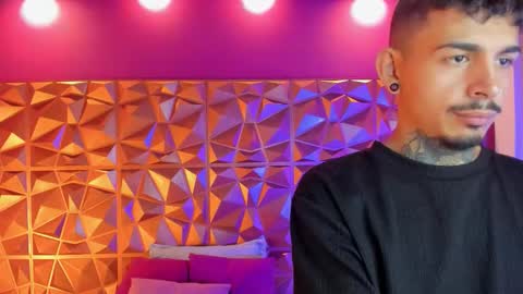 aleking13 online show from 10.28.25