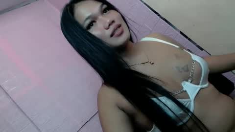 Snapshot of alena_sanggre69 chatting on 12.15.24 Kimmygirl online show from 12.15.24