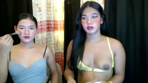 Snapshot of alena_sanggre69 chatting on 12.14.25 Kimmygirl online show from 12.14.25