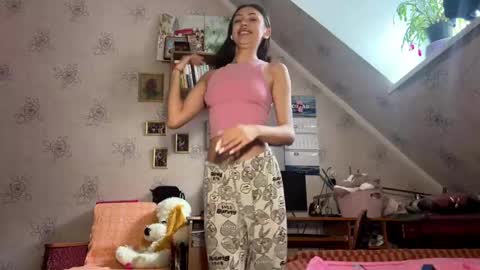 Snapshot of alenesavitch chatting on 12.18.25 Alene online show from 12.18.25