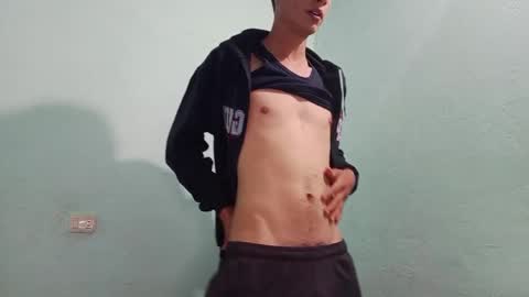 Alejandro online show from 01.04.25