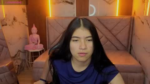 Live 1000pm 600am COLOMBIAN HOUR online show from 07.25.26