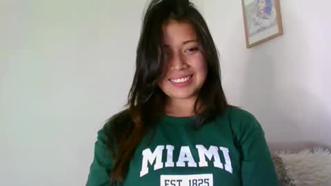 QUEEN OFF MILk  IM BACK  15 NOV online show from 01.10.26