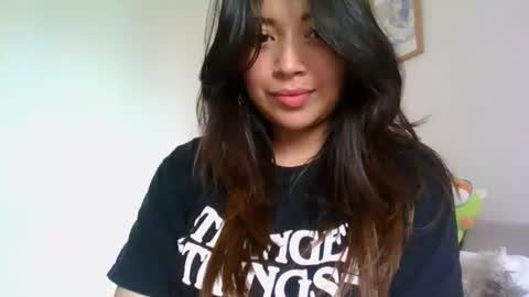 QUEEN OFF MILk  IM BACK  15 NOV online show from 01.12.26