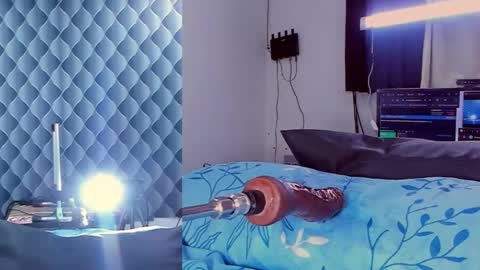 aleska_james online show from 01.09.25