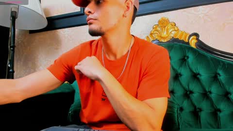 Snapshot of aless_king chatting on 01.13.25 Alessandro King online show from 01.13.25