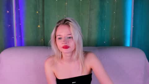 alessakiss online show from 04.17.26