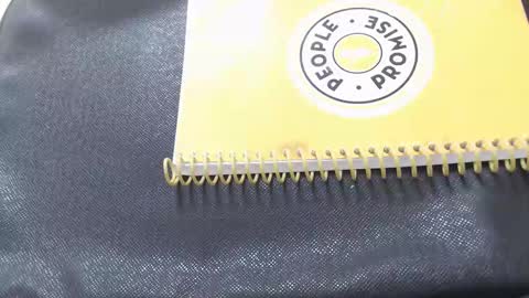 Snapshot of alessalindo840 chatting on 11.14.25 AlessaBabyGirl840 online show from 11.14.25