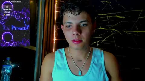 Snapshot of alessandro__777 chatting on 05.10.26 Alessandro online show from 05.10.26