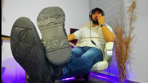 ALESSANDRO  WYE online show from 12.02.24