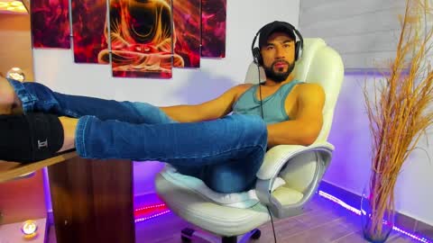 ALESSANDRO  WYE online show from 01.14.25