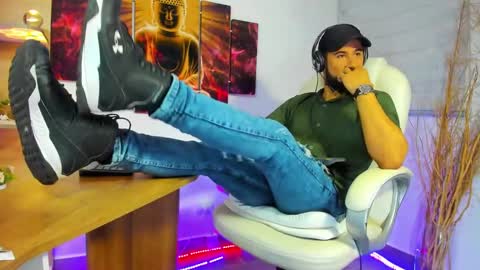 ALESSANDRO  WYE online show from 01.20.25