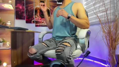 ALESSANDRO  WYE online show from 02.06.25