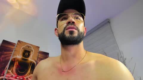 ALESSANDRO  WYE online show from 02.08.25