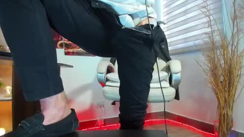 ALESSANDRO  WYE online show from 02.17.25