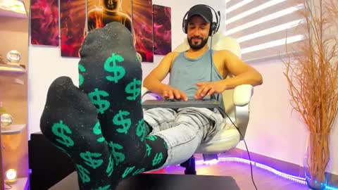 ALESSANDRO  WYE online show from 03.03.25