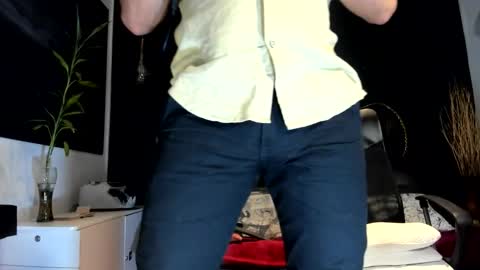 ALESSANDRO  WYE online show from 10.29.25