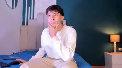 Snapshot of alessandro_dybala chatting on 11.12.25 Alessandro Dybala online show from 11.12.25