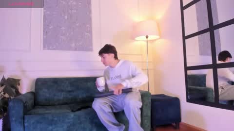 Snapshot of alessandro_dybala chatting on 11.18.25 Alessandro Dybala online show from 11.18.25