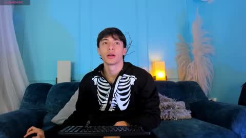 Snapshot of alessandro_dybala chatting on 11.26.25 Alessandro Dybala online show from 11.26.25