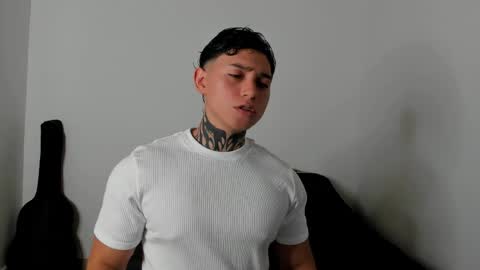 Alessandro online show from 05.05.26